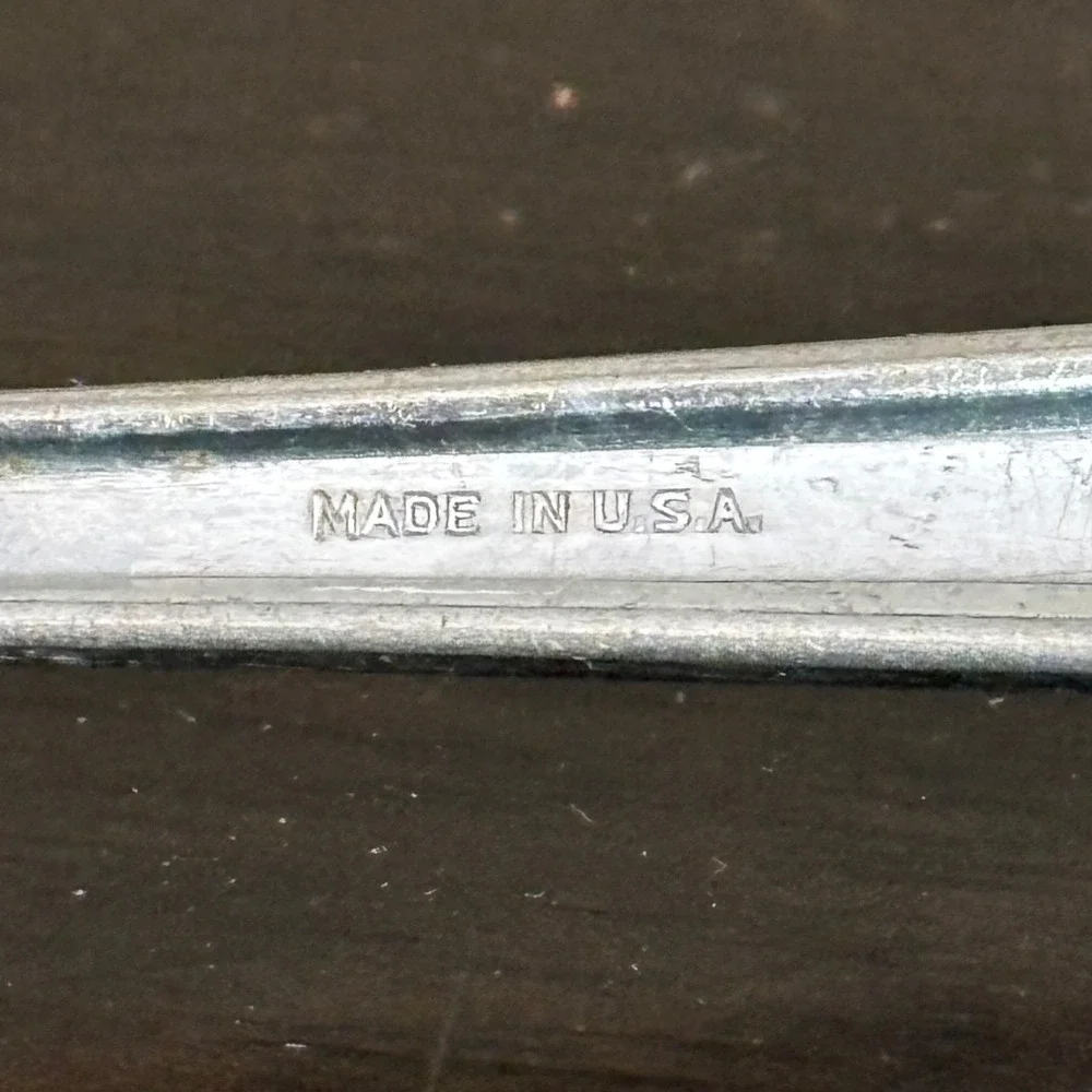 Vintage Perma-Brite Butter‎ Spreader Knife Made in USA Silver Art Deco Ridged 7